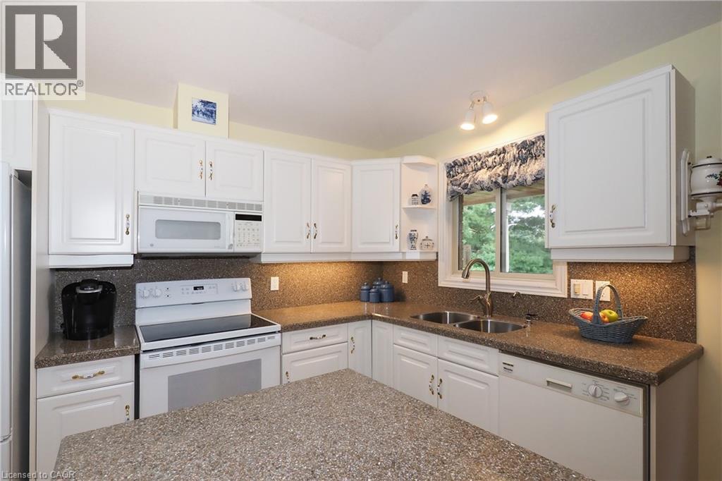 137 Foxboro Drive, Baden, Ontario  N3A 3N2 - Photo 13 - 40839185