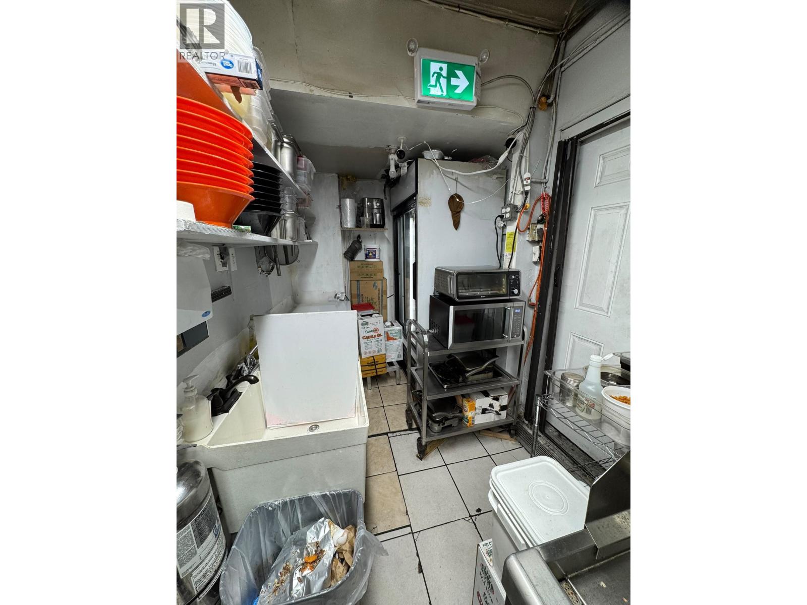 8542 Granville Street, Vancouver, British Columbia  V6P 4Z7 - Photo 14 - C8080348