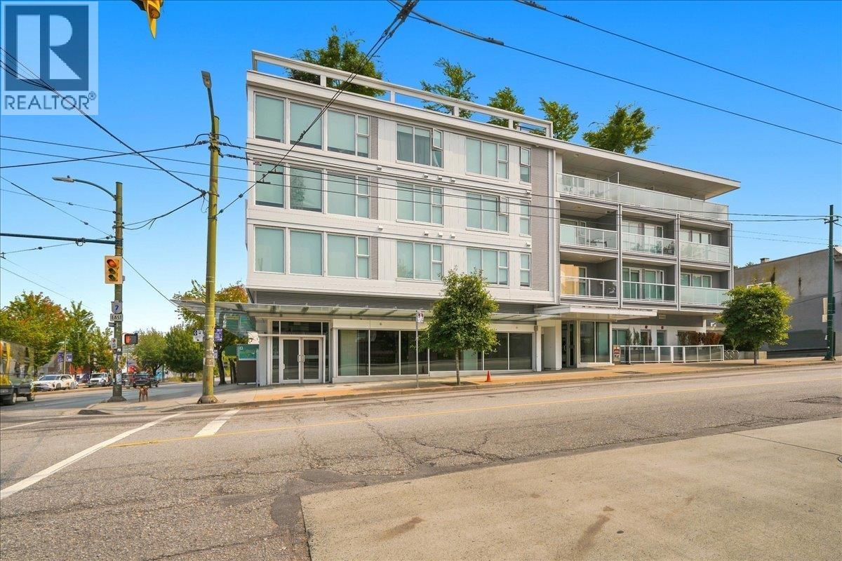 2502 FRASER STREET, Vancouver, British Columbia
