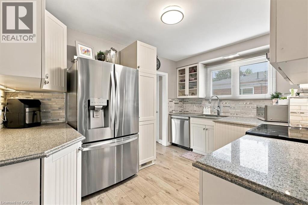 2407 Barclay Road, Burlington, Ontario  L7R 2B7 - Photo 12 - 40858097