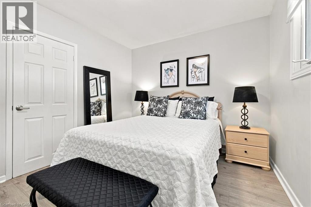2407 Barclay Road, Burlington, Ontario  L7R 2B7 - Photo 19 - 40858097