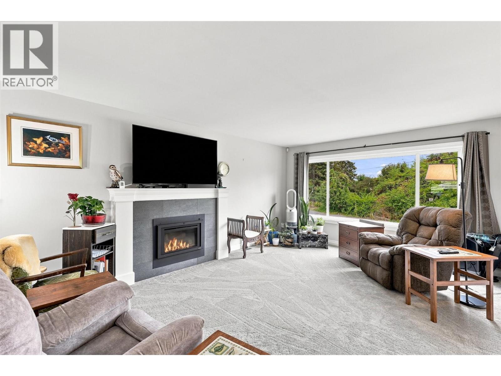 510 Huxley Place, Kamloops, British Columbia  V2B 5E5 - Photo 4 - 10398922