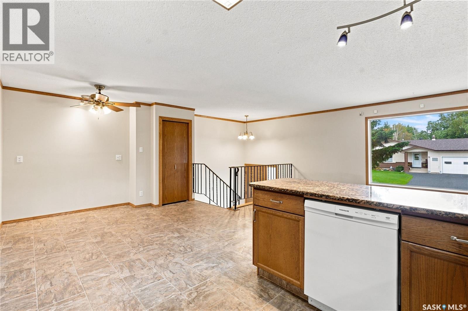 39 Blackley Place, Saskatoon, Saskatchewan  S7M 5B1 - Photo 10 - SK046970