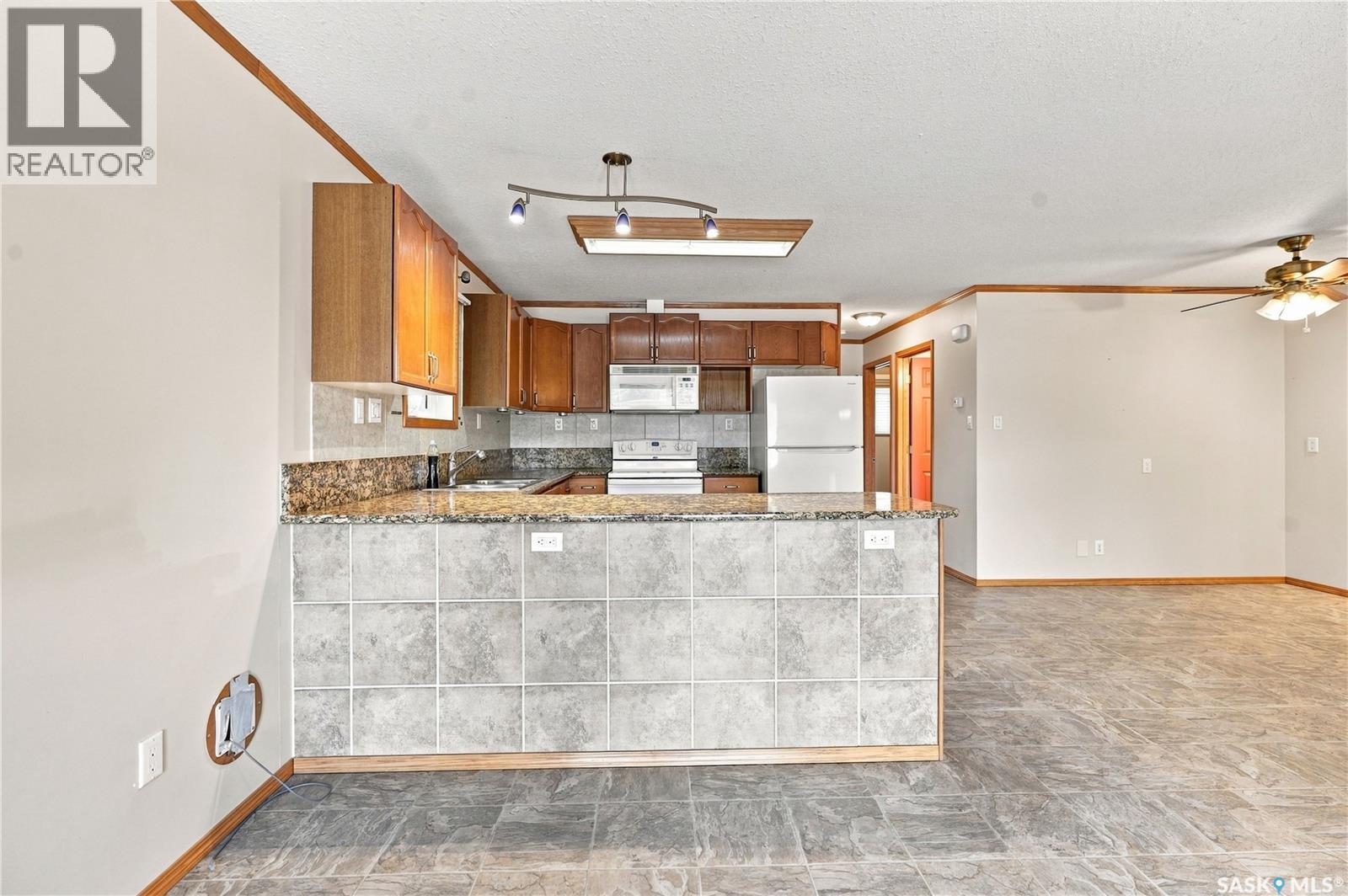 39 Blackley Place, Saskatoon, Saskatchewan  S7M 5B1 - Photo 12 - SK046970