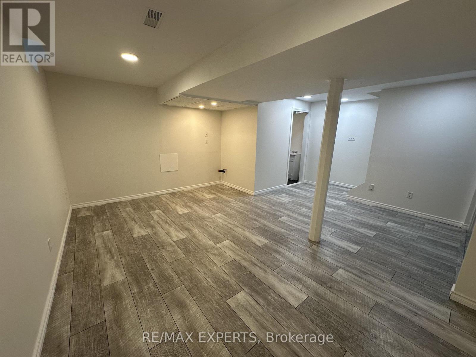 249 Rushbrook Drive, Newmarket, Ontario  L3X 2E3 - Photo 33 - N13709444