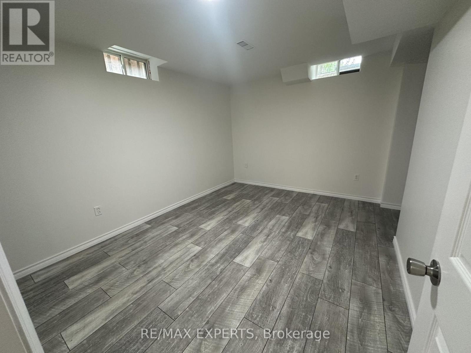 249 Rushbrook Drive, Newmarket, Ontario  L3X 2E3 - Photo 35 - N13709444