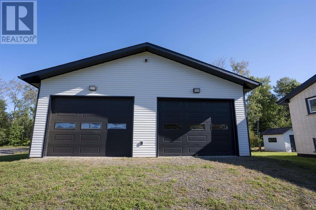 1281 Haugen Rd, Shuniah, Ontario  P7A 0K7 - Photo 2 - TB2602581