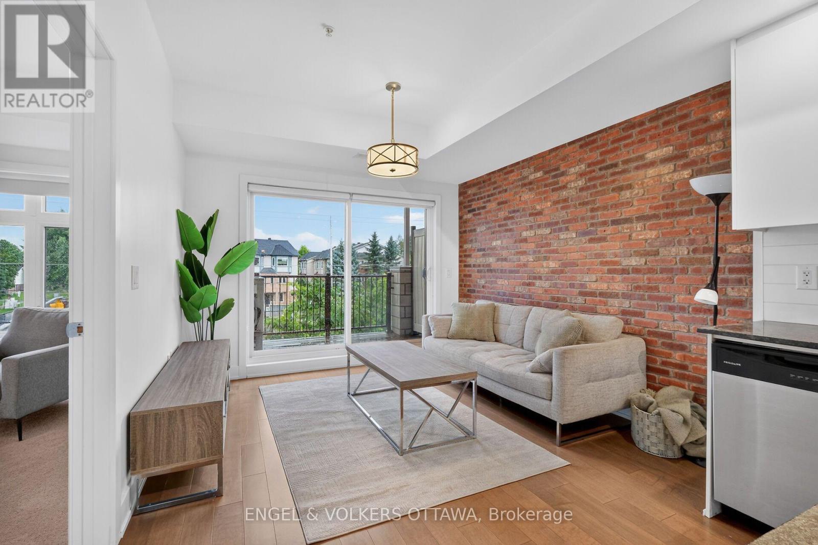 310 - 2785 Baseline Road, Ottawa, Ontario  K2H 1G9 - Photo 2 - X13724166