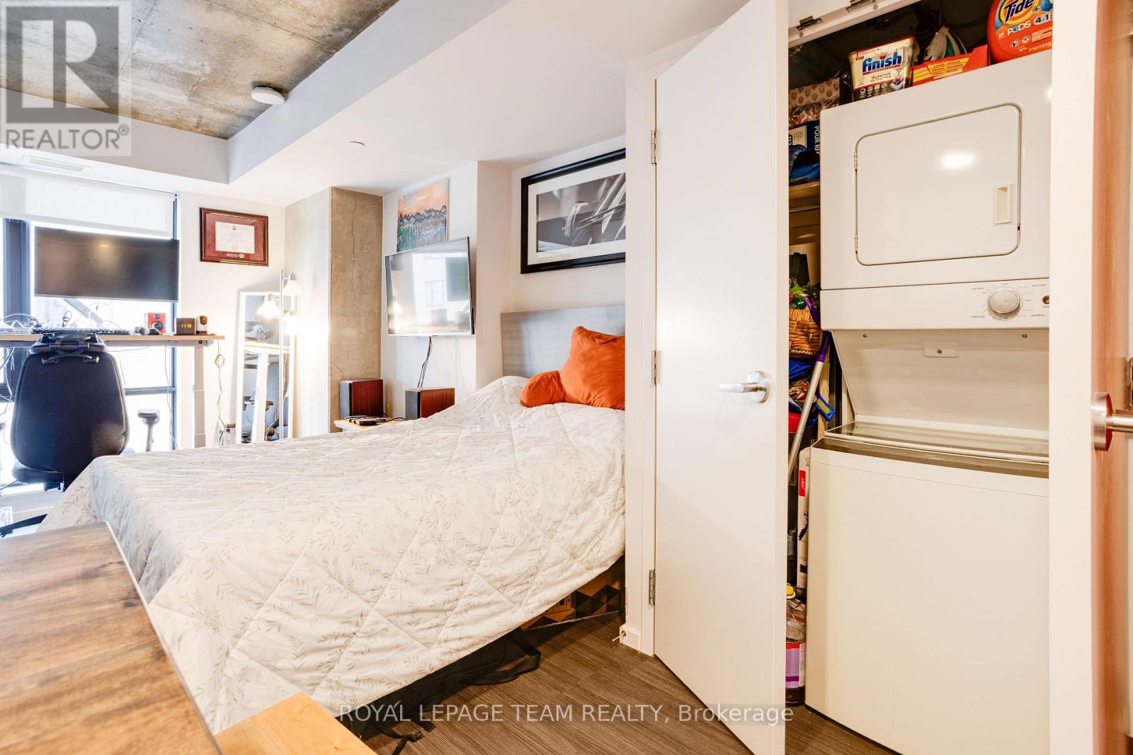 1011 - 105 Champagne Avenue, Ottawa, Ontario  K1S 4P3 - Photo 10 - X13724188