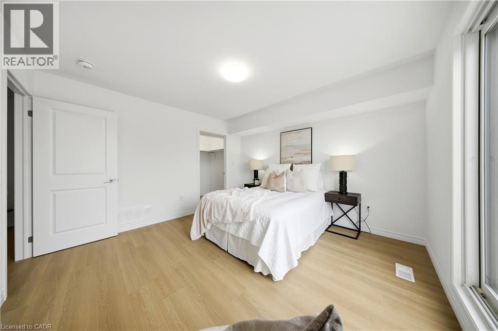 2 Slessor Boulevard Unit# 12, Grimsby, Ontario  L3M 5J4 - Photo 32 - 40857774