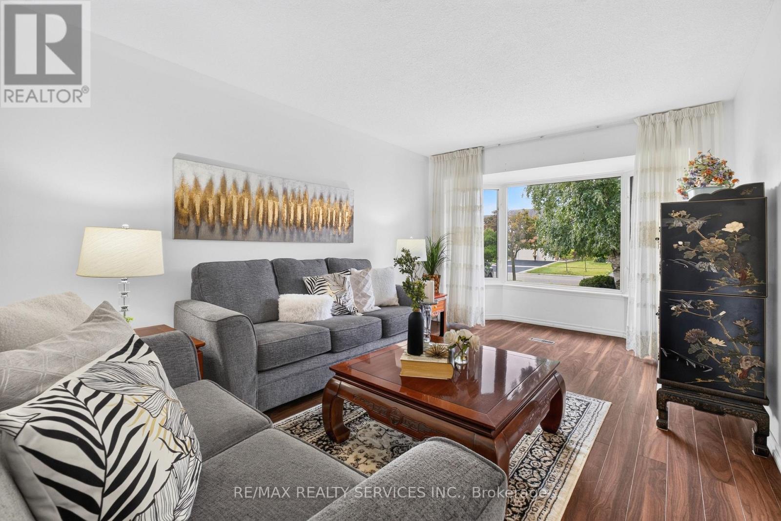30 Nasmith Street, Brampton, Ontario  L6S 4Z2 - Photo 6 - W13724190