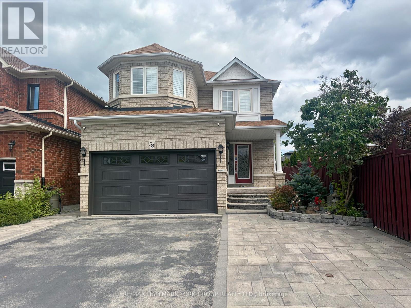 33 DEERWOOD CRESCENT, Richmond Hill, Ontario