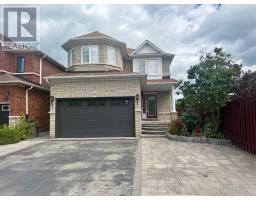 33 DEERWOOD CRESCENT, Richmond Hill, Ontario