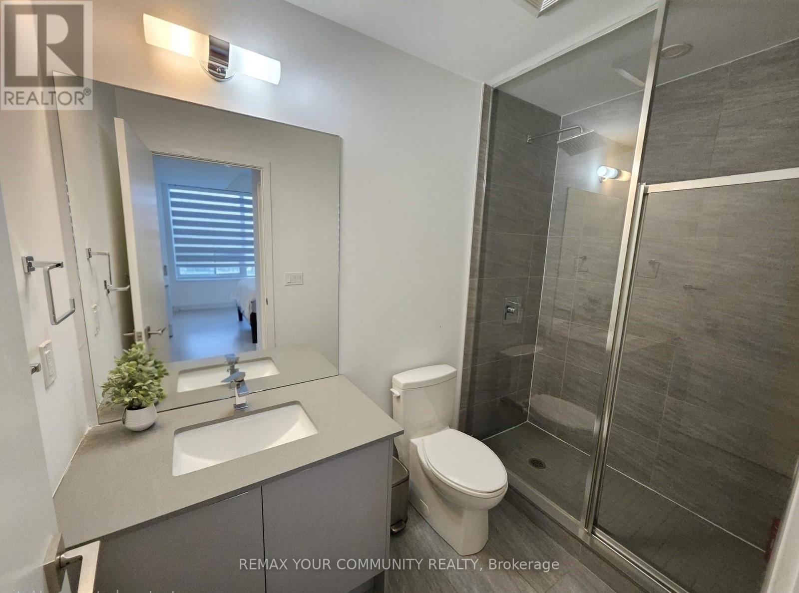 2010 - 297 Oak Walk Drive, Oakville, Ontario  L6H 6Z3 - Photo 20 - W13715116