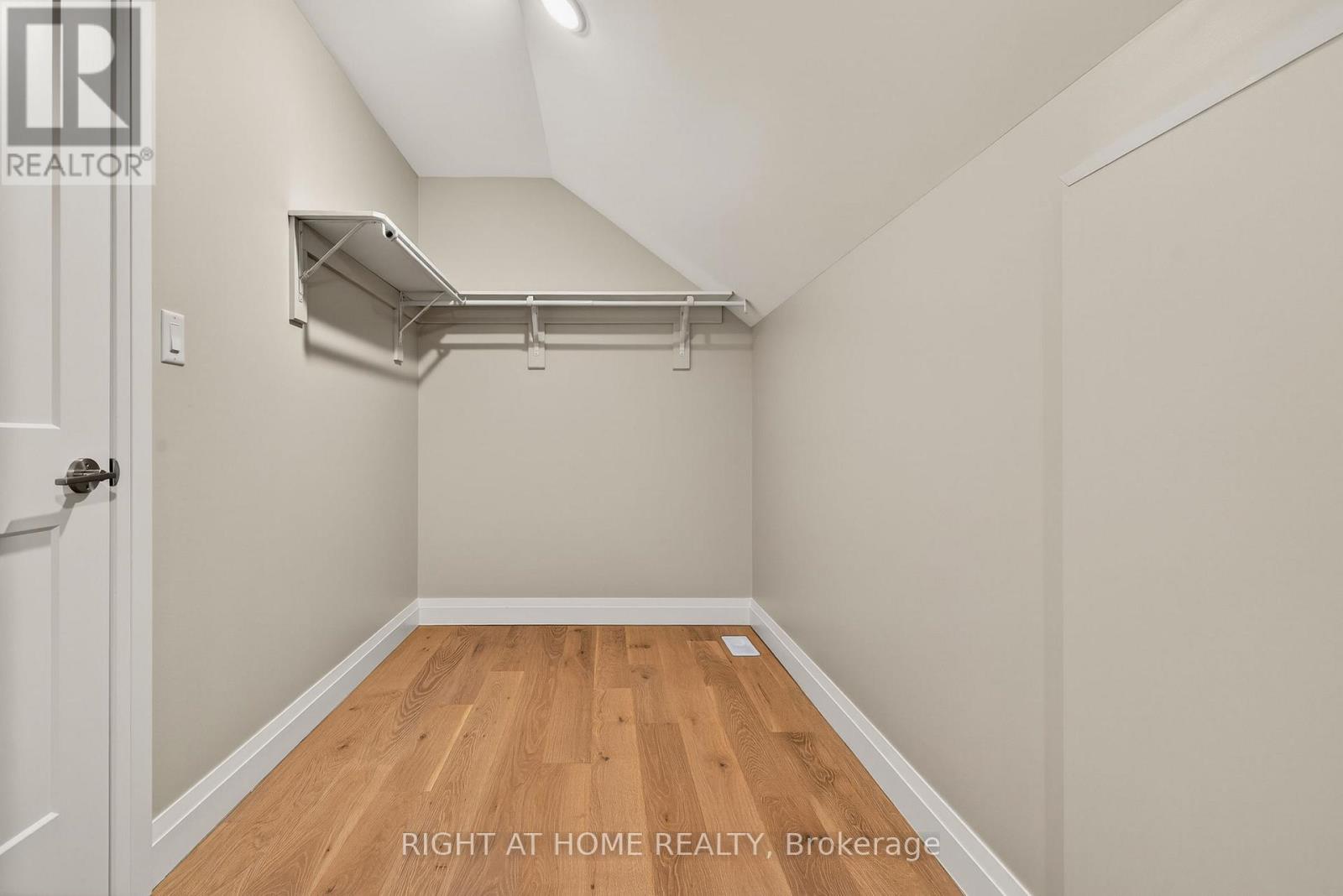 279 Hess Street S, Hamilton, Ontario  L8P 3P6 - Photo 36 - X13516588