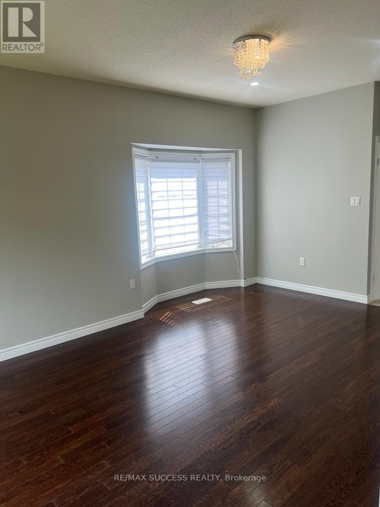 28 Dartmouth Gate, Hamilton, Ontario  L8E 0B9 - Photo 5 - X13724156
