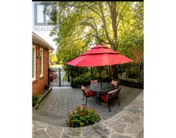 70 BELLONA STREET, Vaughan, Ontario