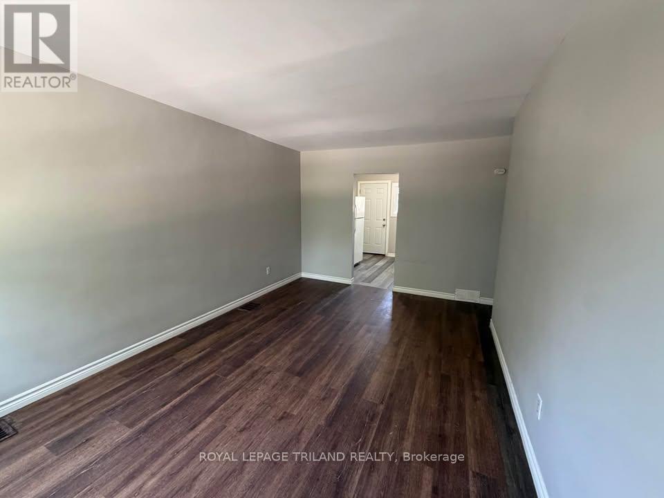 B - 202 Colborne Street, London East, Ontario  N6B 2S2 - Photo 3 - X13724216