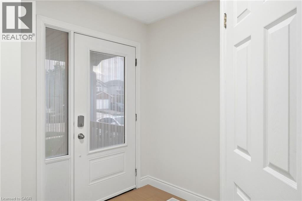 82 Bridlewreath Street, Kitchener, Ontario N2E 3V6 - Photo 3 - 40857763