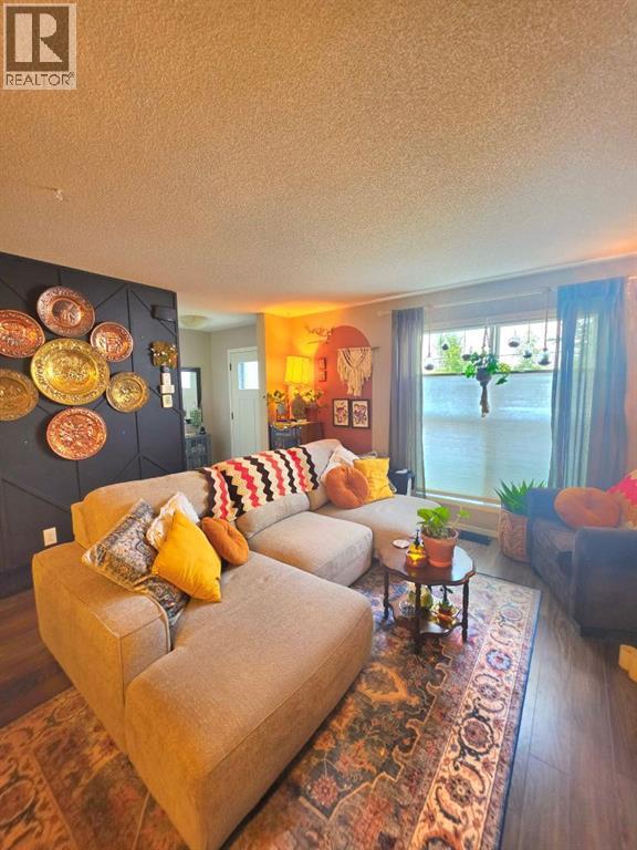 316 Chaparral Valley Square Se, Calgary, Alberta  T2X 0T5 - Photo 9 - A2336644