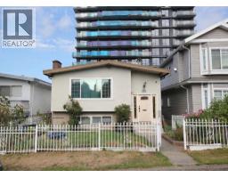 5075 PAYNE STREET, Vancouver, British Columbia