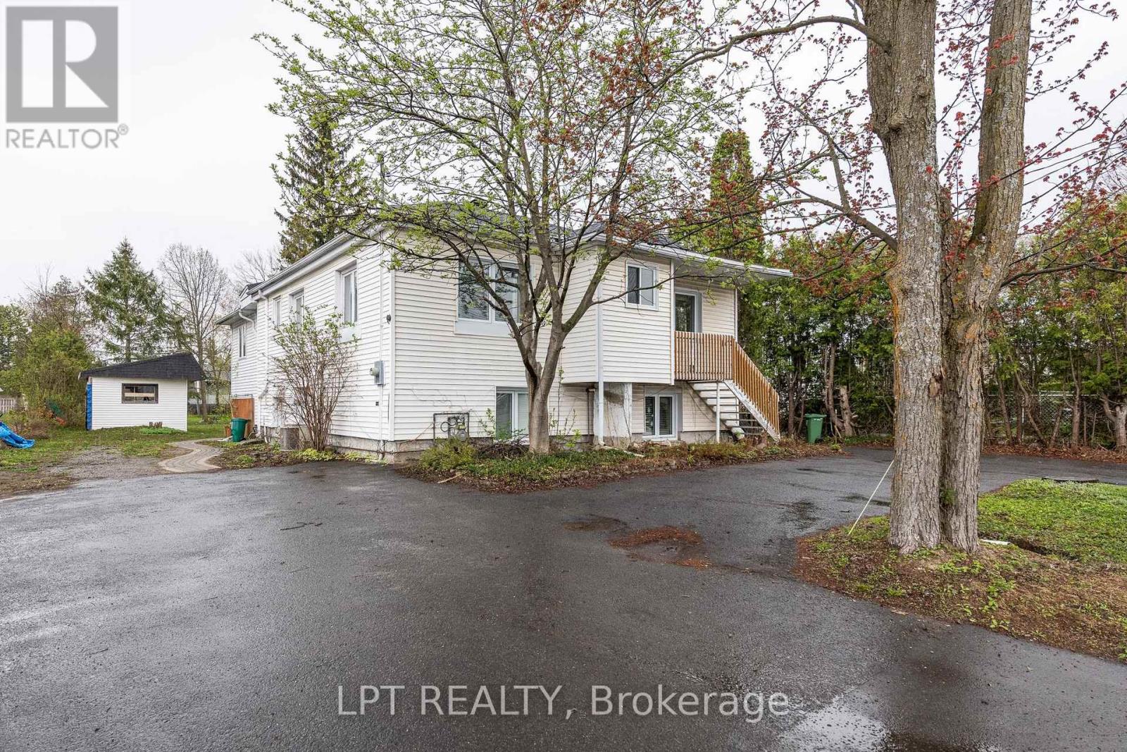 1474 Goth Avenue, Ottawa, Ontario