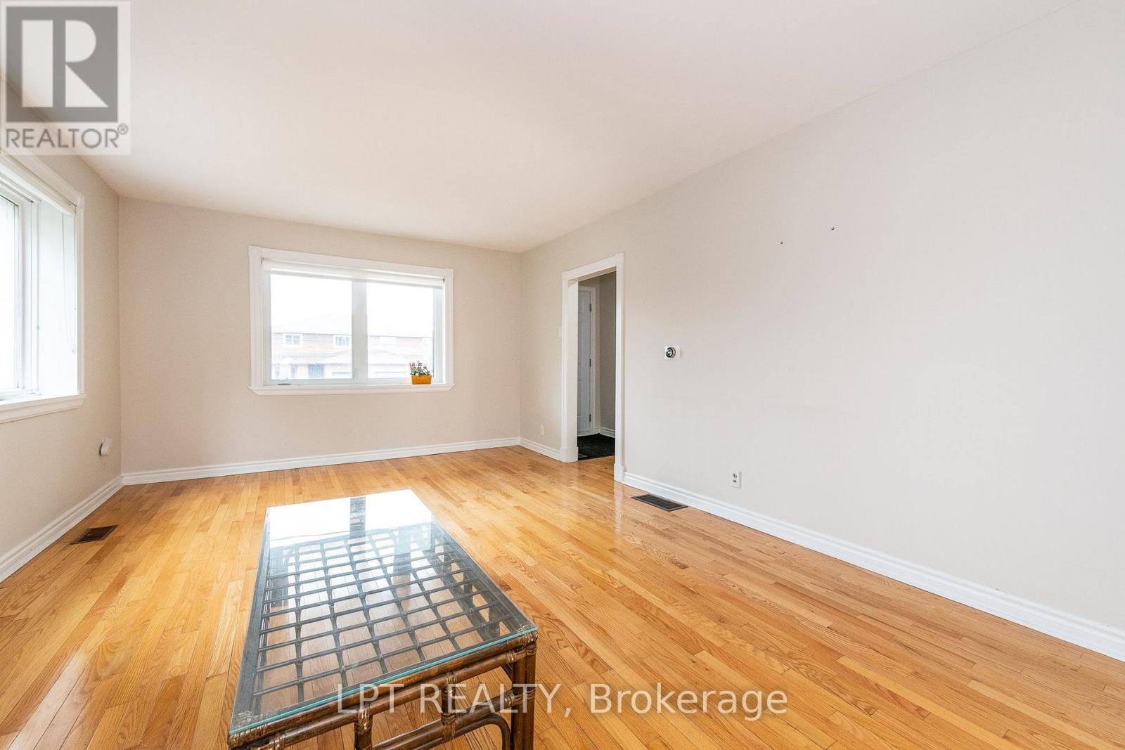 1474 Goth Avenue, Ottawa, Ontario  K1T 1E4 - Photo 9 - X13724202