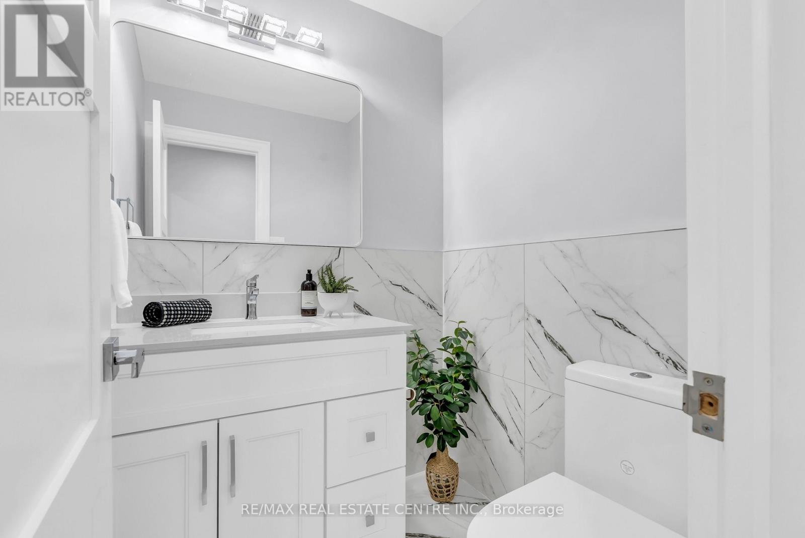 5078 Frybrook Court, Mississauga, Ontario L5M 5A8 - Photo 22 - W13724204