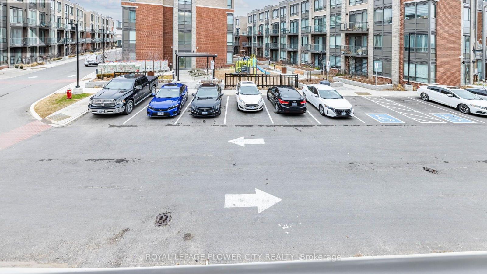 253 - 65 ATTMAR DRIVE E, Brampton, Ontario