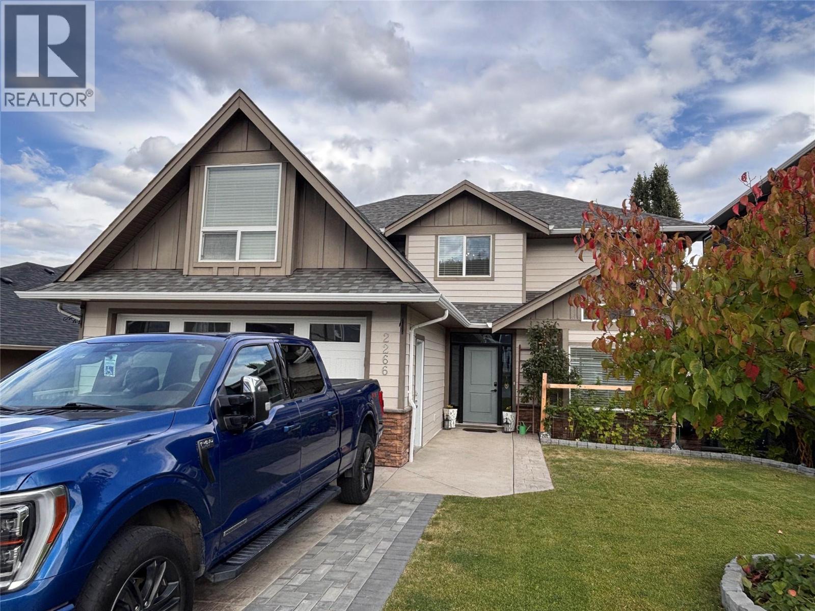 2266 Linfield Drive, Kamloops, British Columbia  V1S 0B8 - Photo 1 - 10399003