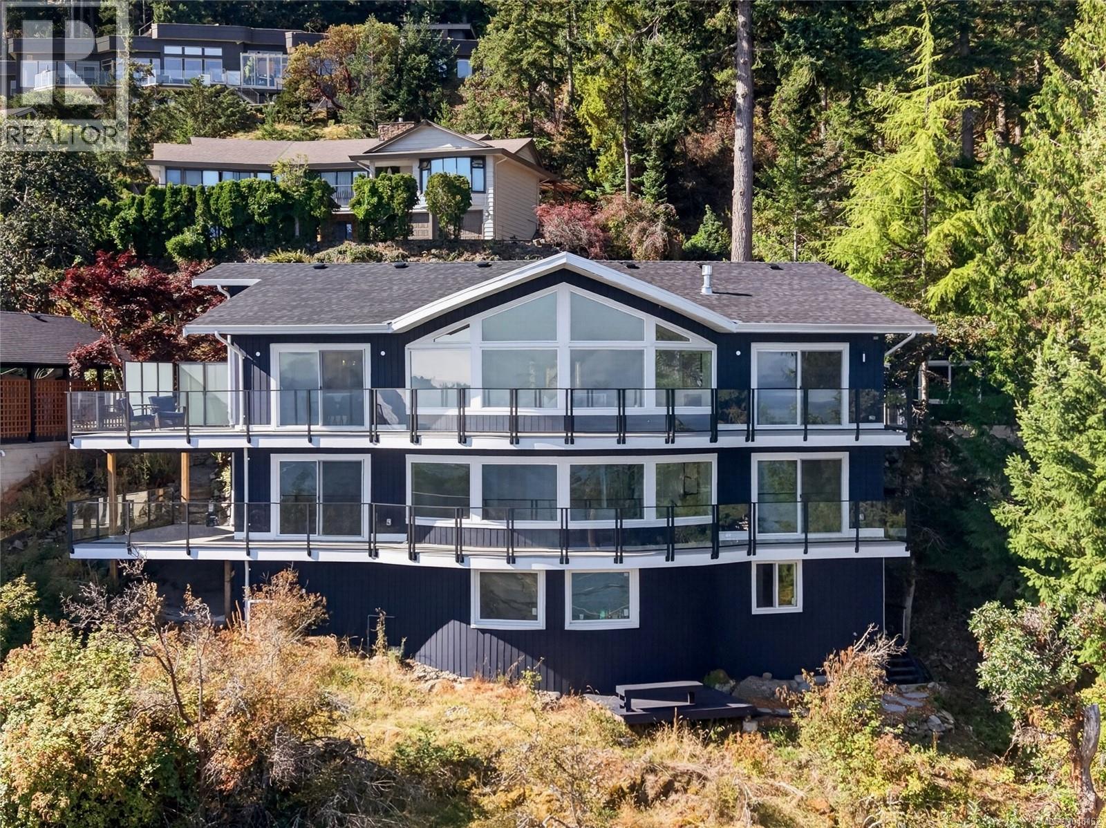 3819 Sundown Dr, Nanaimo, British Columbia