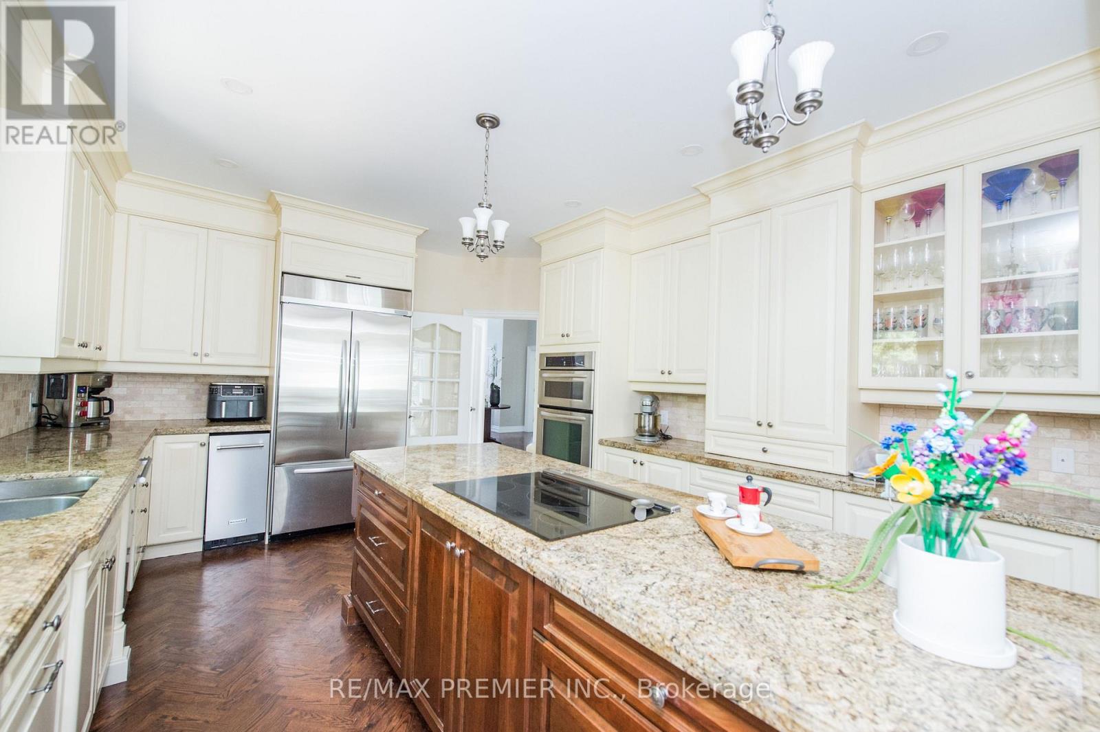 2064 Dickson Road, Mississauga, Ontario  L5B 1Y6 - Photo 22 - W13723862