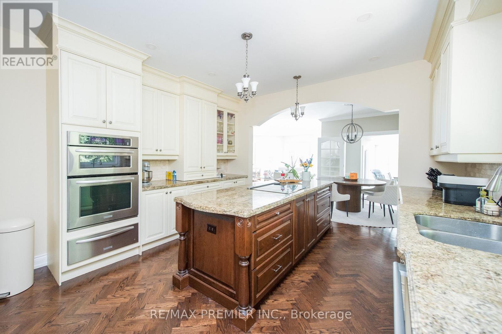 2064 Dickson Road, Mississauga, Ontario  L5B 1Y6 - Photo 25 - W13723862