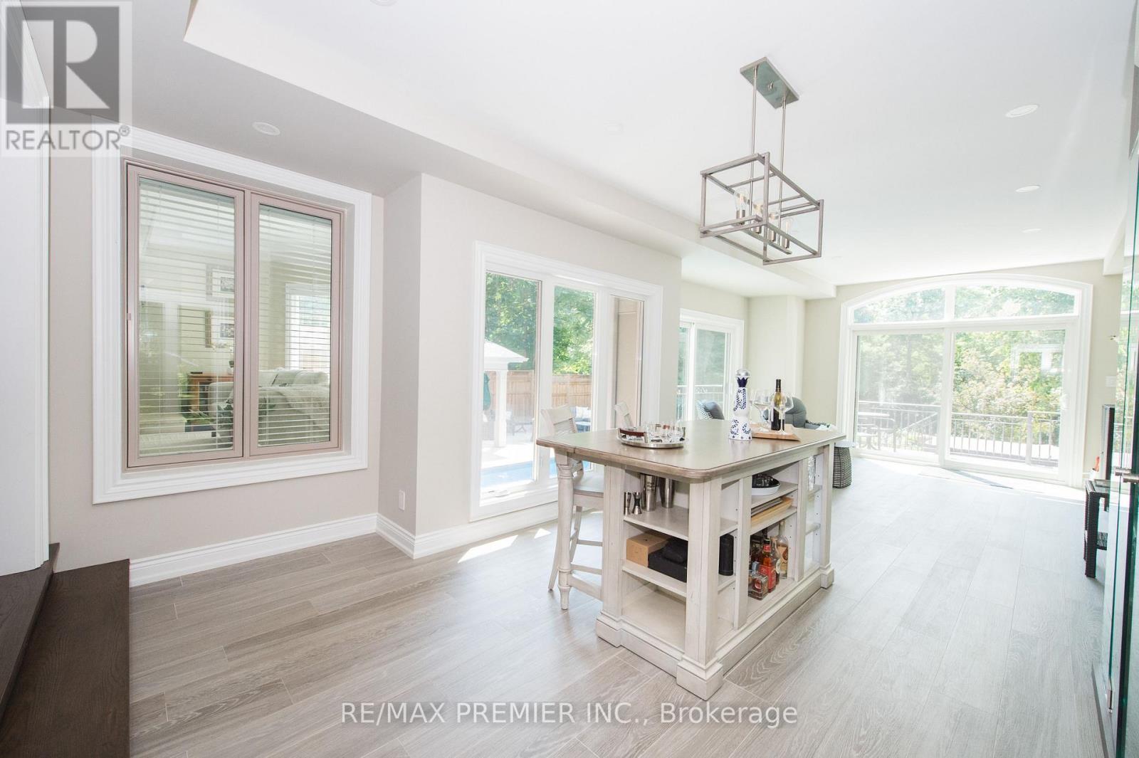 2064 Dickson Road, Mississauga, Ontario  L5B 1Y6 - Photo 30 - W13723862