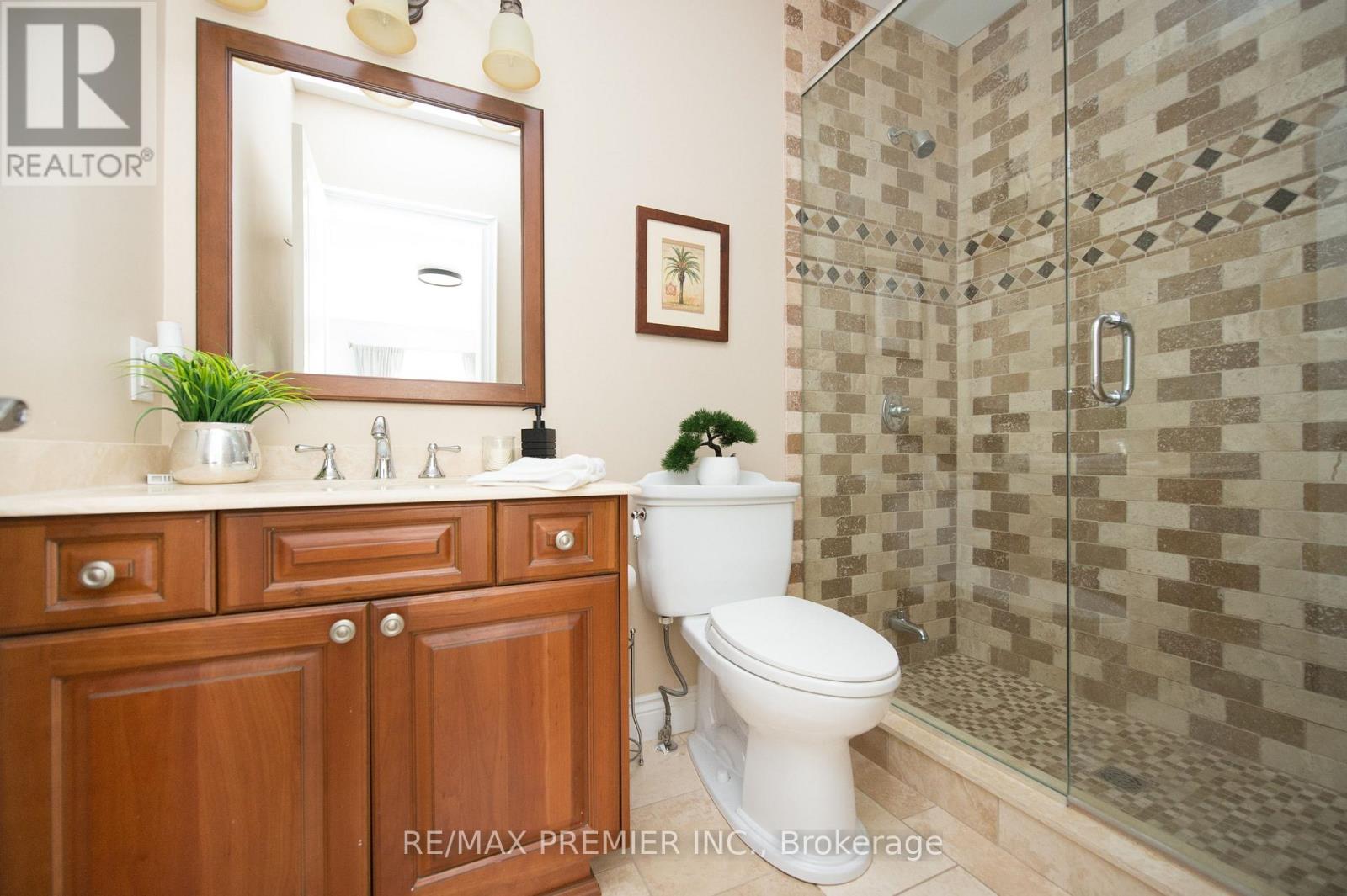 2064 Dickson Road, Mississauga, Ontario  L5B 1Y6 - Photo 41 - W13723862