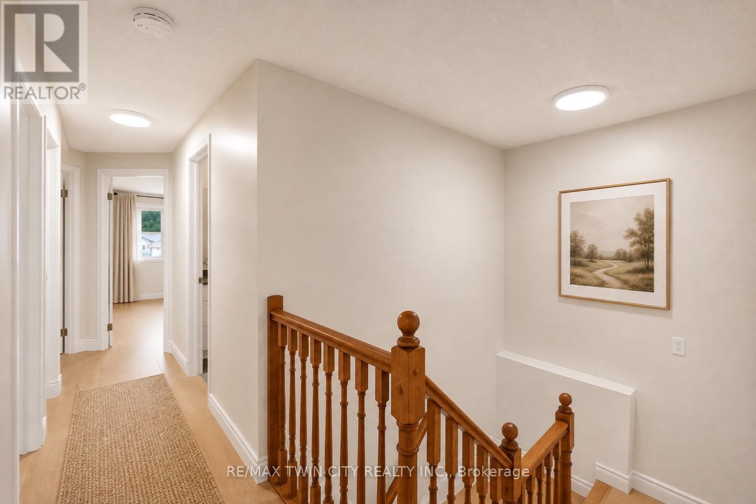 82 Bridlewreath Street, Kitchener, Ontario  N2E 3V6 - Photo 14 - X13708420