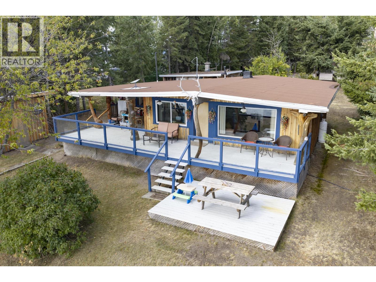 4780 Manca Place, Fraser Lake, British Columbia  V0J 1S0 - Photo 1 - R3093084