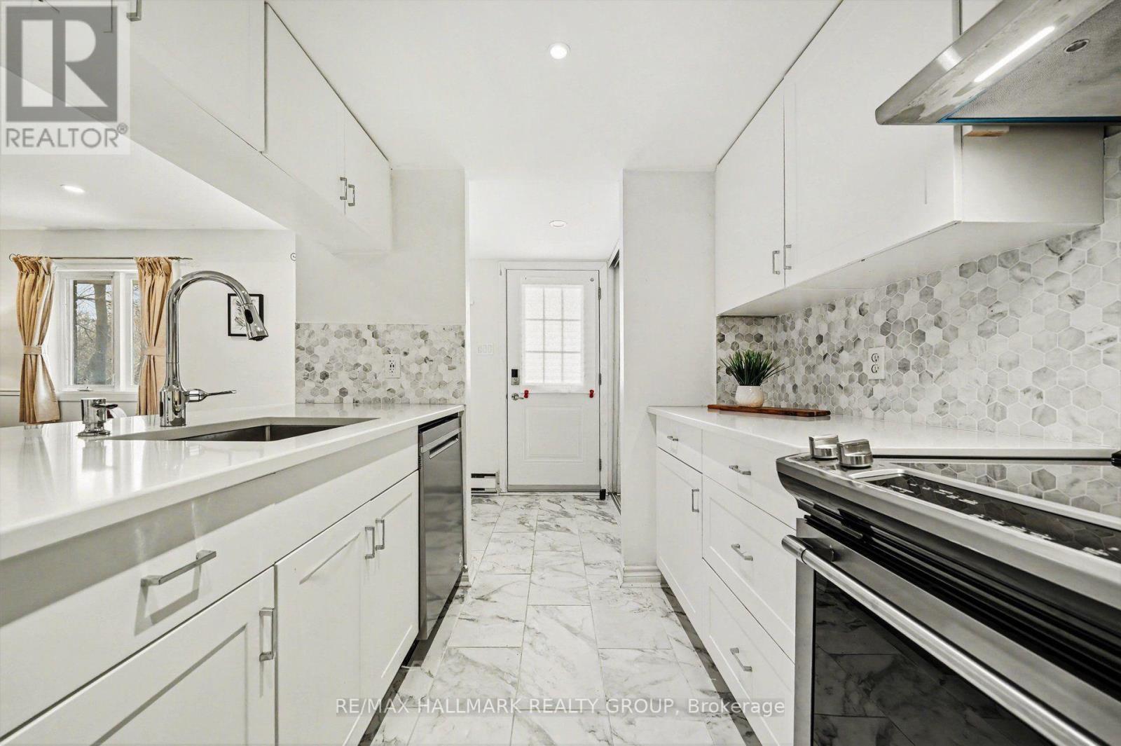 15 - 1204 Shillington Avenue, Ottawa, Ontario  K1Z 7Z4 - Photo 9 - X13724256