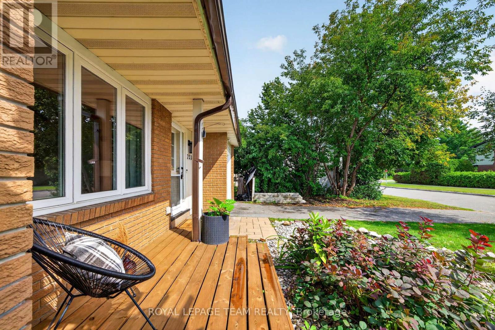 2333 Cotters Crescent, Ottawa, Ontario  K1V 8Y7 - Photo 3 - X13724258