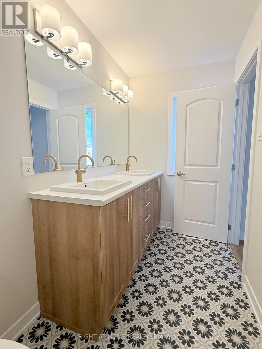 737 Haflinger Row, Ottawa, Ontario  K0A 2Z0 - Photo 21 - X13724260