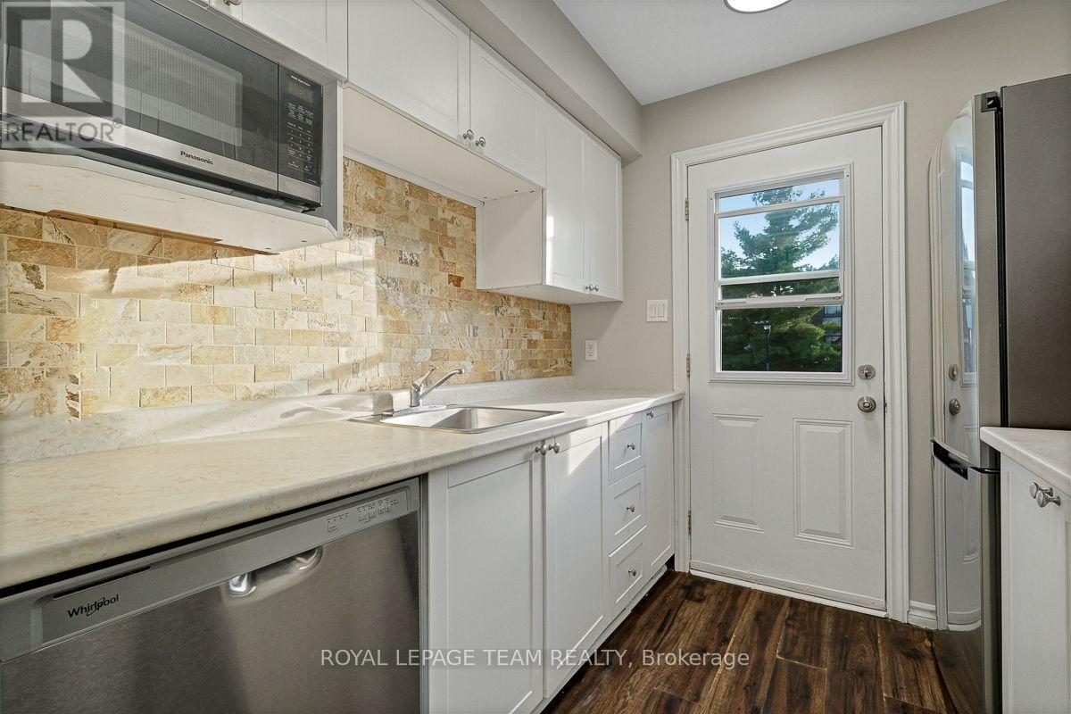 100 - 13 Woodvale Green Drive, Ottawa, Ontario  K2G 4H1 - Photo 15 - X13724284