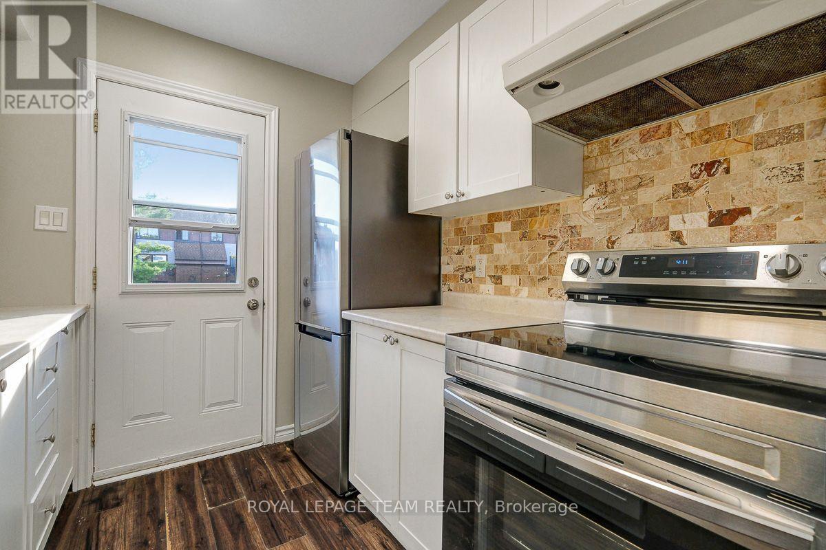 100 - 13 Woodvale Green Drive, Ottawa, Ontario  K2G 4H1 - Photo 16 - X13724284