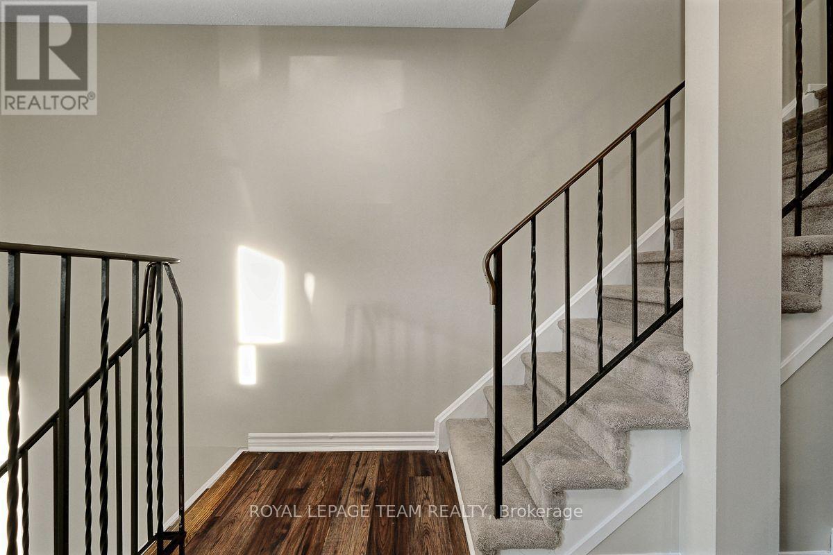 100 - 13 Woodvale Green Drive, Ottawa, Ontario  K2G 4H1 - Photo 5 - X13724284