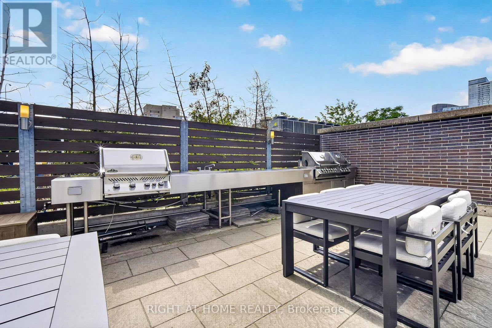 5509 - 11 Brunel Court, Toronto, Ontario  M5V 3Y3 - Photo 22 - C13724244