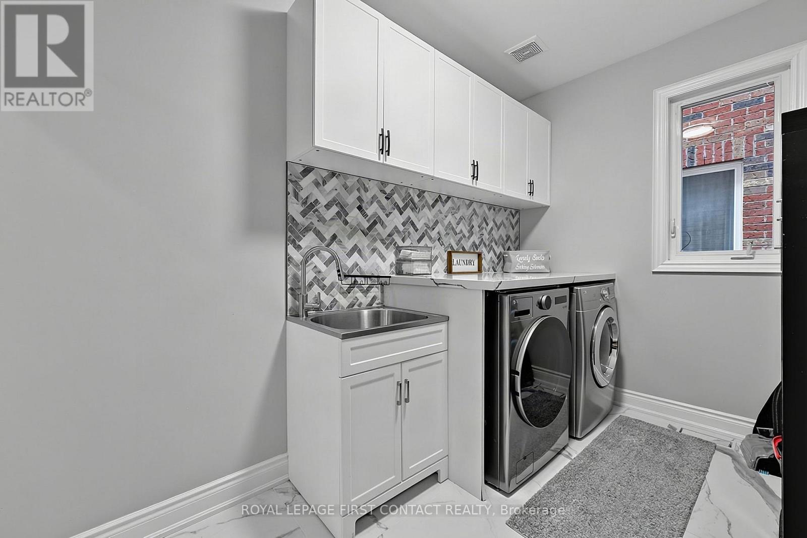 36 Regalia Way, Barrie, Ontario  L4M 7H8 - Photo 20 - S13724266