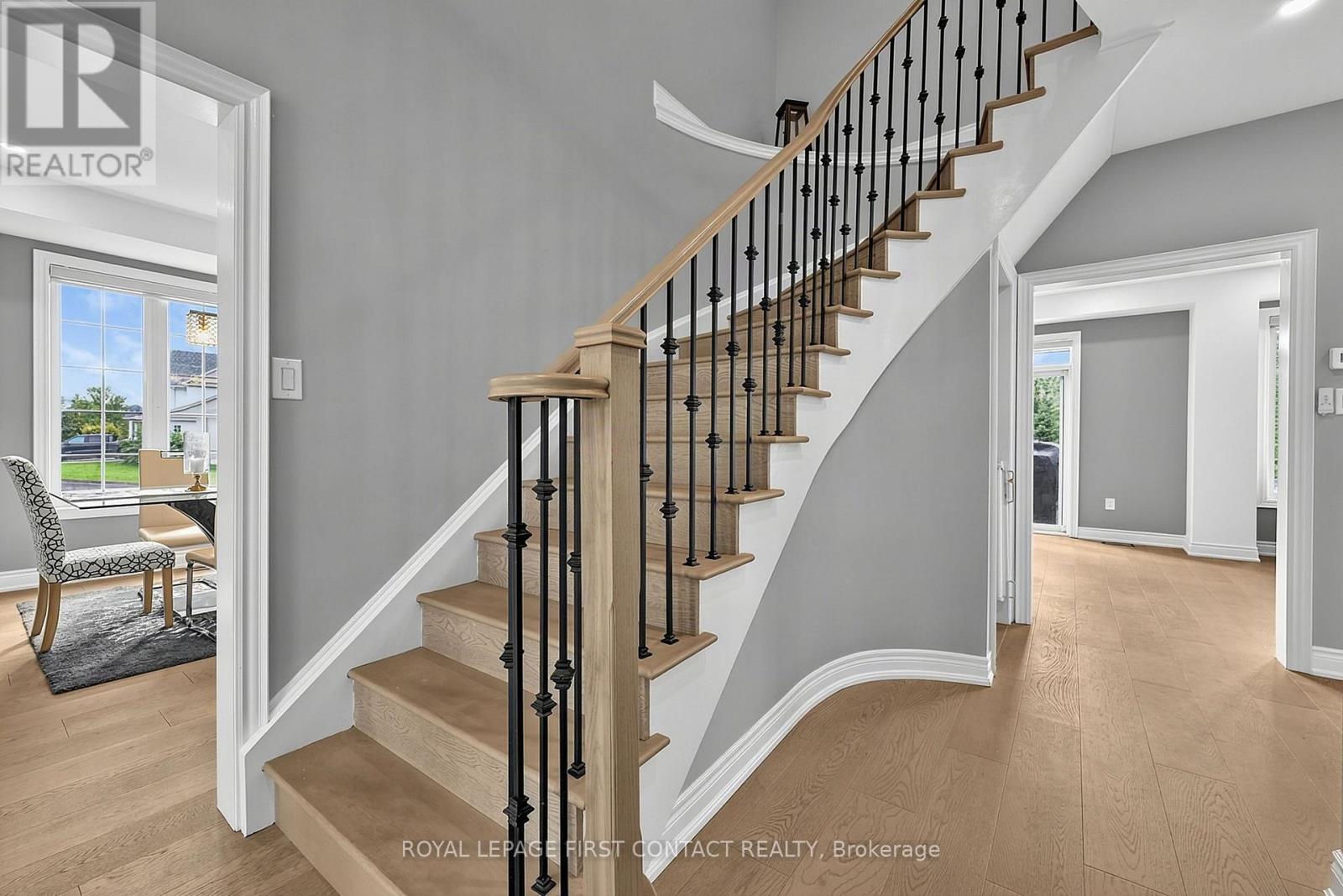 36 Regalia Way, Barrie, Ontario  L4M 7H8 - Photo 22 - S13724266