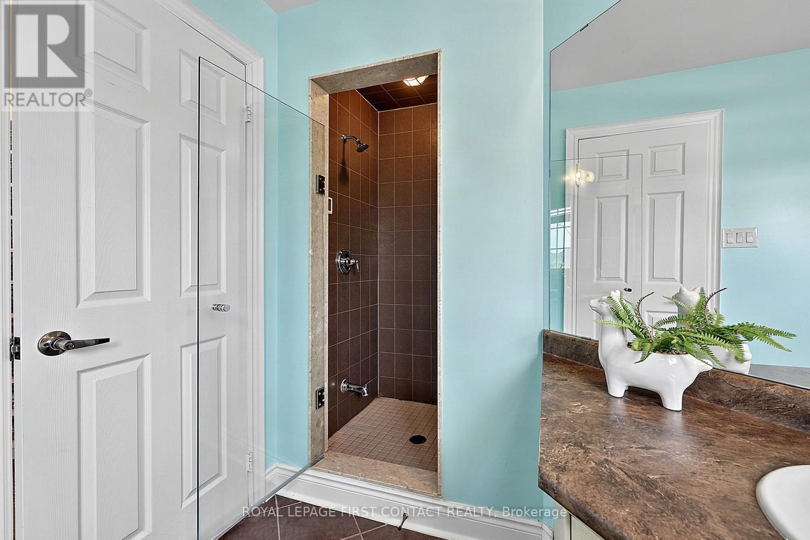 36 Regalia Way, Barrie, Ontario  L4M 7H8 - Photo 29 - S13724266