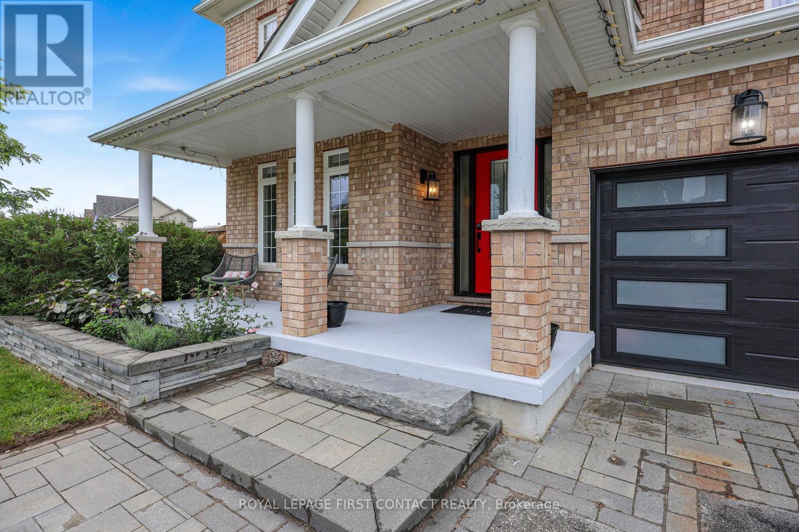 36 Regalia Way, Barrie, Ontario  L4M 7H8 - Photo 3 - S13724266