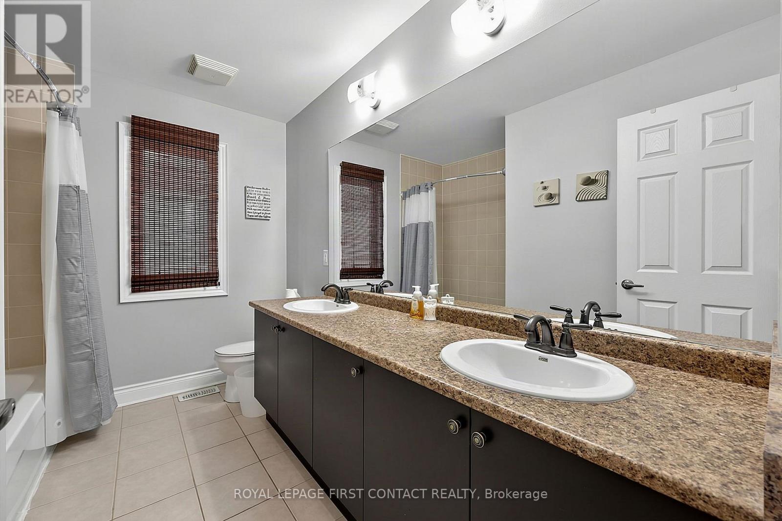 36 Regalia Way, Barrie, Ontario  L4M 7H8 - Photo 33 - S13724266