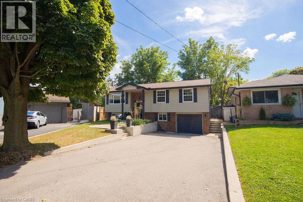 57 VALERY Court, Hamilton, Ontario